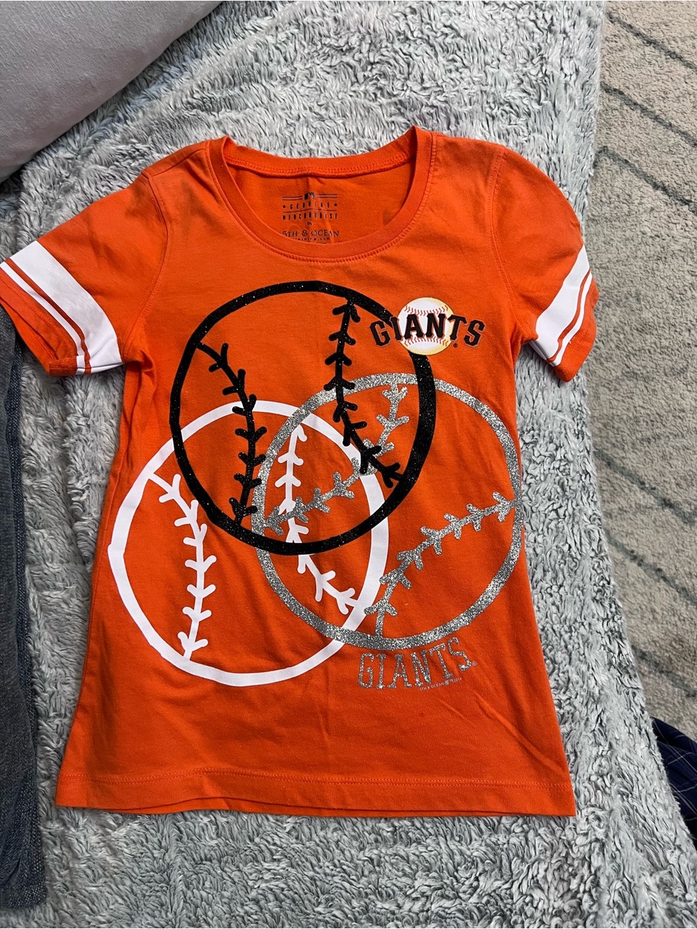 Size 8 Girl’s 5th & Ocean SF Giants Tshirt MLB orange